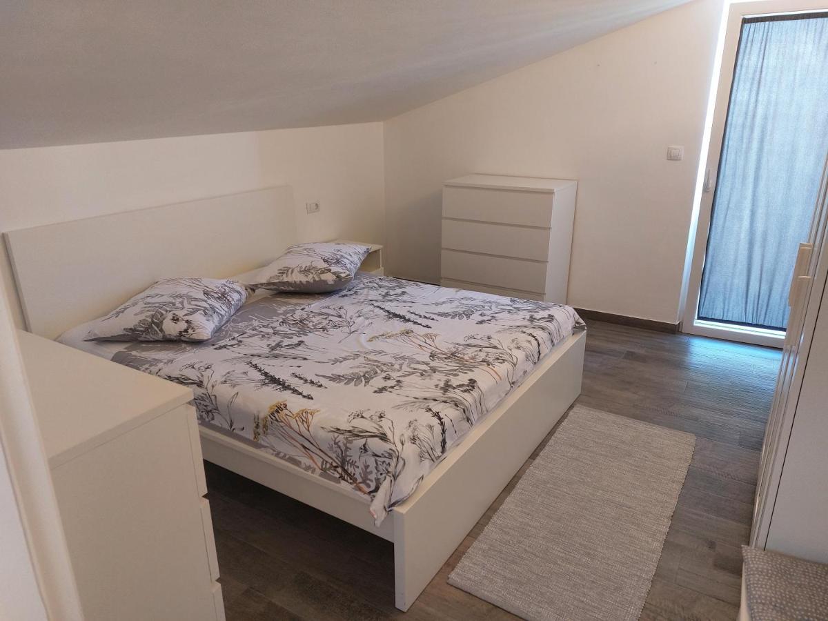 Apartmani Popovic Poreč Buitenkant foto