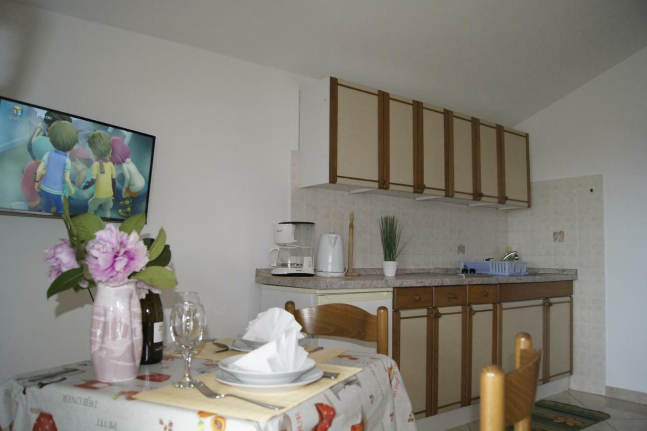 Apartmani Popovic Poreč Buitenkant foto